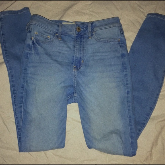 hollister jeans - Picture 3 of 5